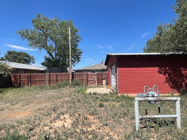 901 & 903 Margaret, Dalhart, Dallam, Texas, United States 79022, 6 Bedrooms Bedrooms, ,4 BathroomsBathrooms,Single Family Home,Residential Properties,Margaret,1422