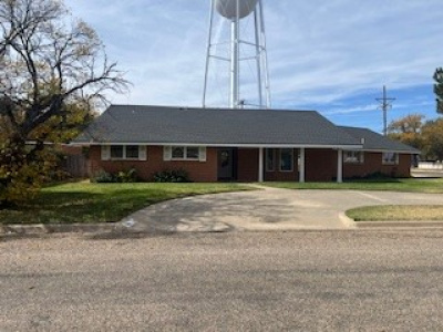 1402 Walnut Ave, Dalhart, Hartley, Texas, United States 79022, 3 Bedrooms Bedrooms, ,3 BathroomsBathrooms,Single Family Home,Rental Properties,Walnut Ave,1433