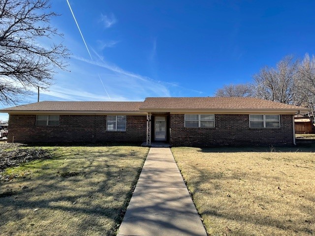 1614 Oak, Dalhart, Hartley, Texas, United States 79022, 3 Bedrooms Bedrooms, ,2 BathroomsBathrooms,Single Family Home,Rental Properties,Oak,1437