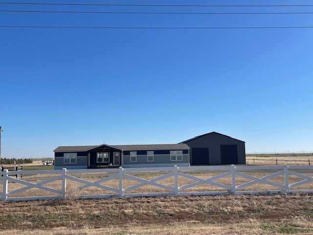 11970 FM 807, Dalhart, Hartley, Texas, United States 79022, 4 Bedrooms Bedrooms, ,2 BathroomsBathrooms,Single Family Home,Residential Properties,FM 807,1438