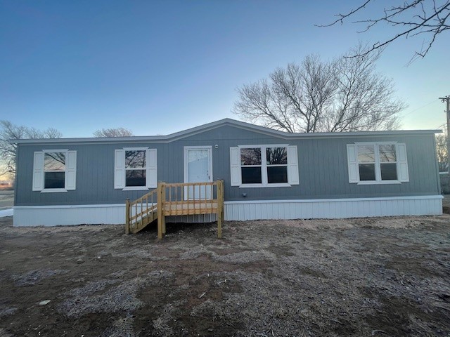 2 Oakwood, Dalhart, Dallam, Texas, United States 79022, 4 Bedrooms Bedrooms, ,2 BathroomsBathrooms,Single Family Home,Residential Properties,Oakwood,1441